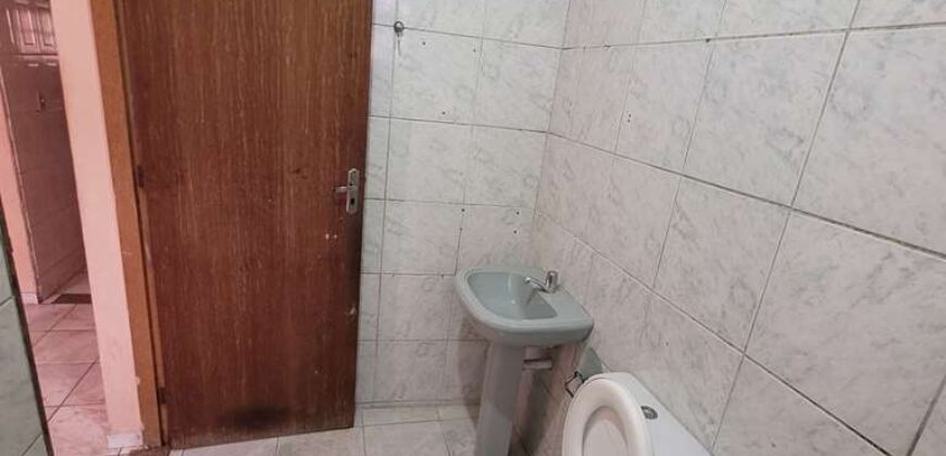 SOBRADO INDEPENDENTE EM GUAIANASES 50m²