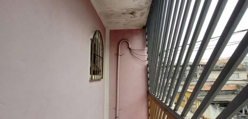 SOBRADO INDEPENDENTE EM GUAIANASES 50m²