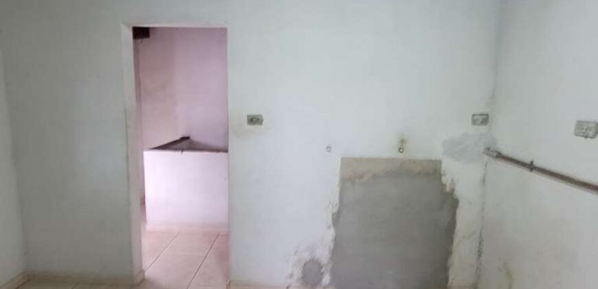 SOBRADO INDEPENDENTE EM GUAIANASES 50m²