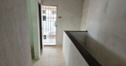 SOBRADO INDEPENDENTE EM GUAIANASES 50m²